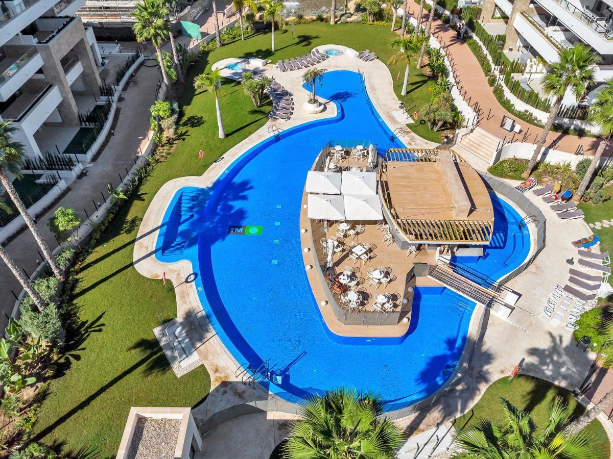 Lovely First Floor Apartment, Heating Pool ! Apartament Alicante
